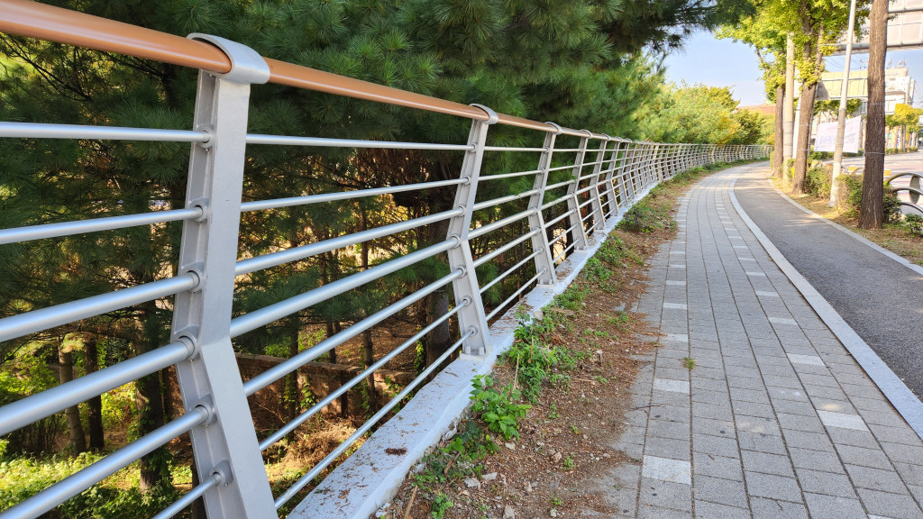 235149625_ASqZ9zkh_188ab1bbbdd8607922220abb2e26fbcf01026f5d.jpg 이미지크게보기