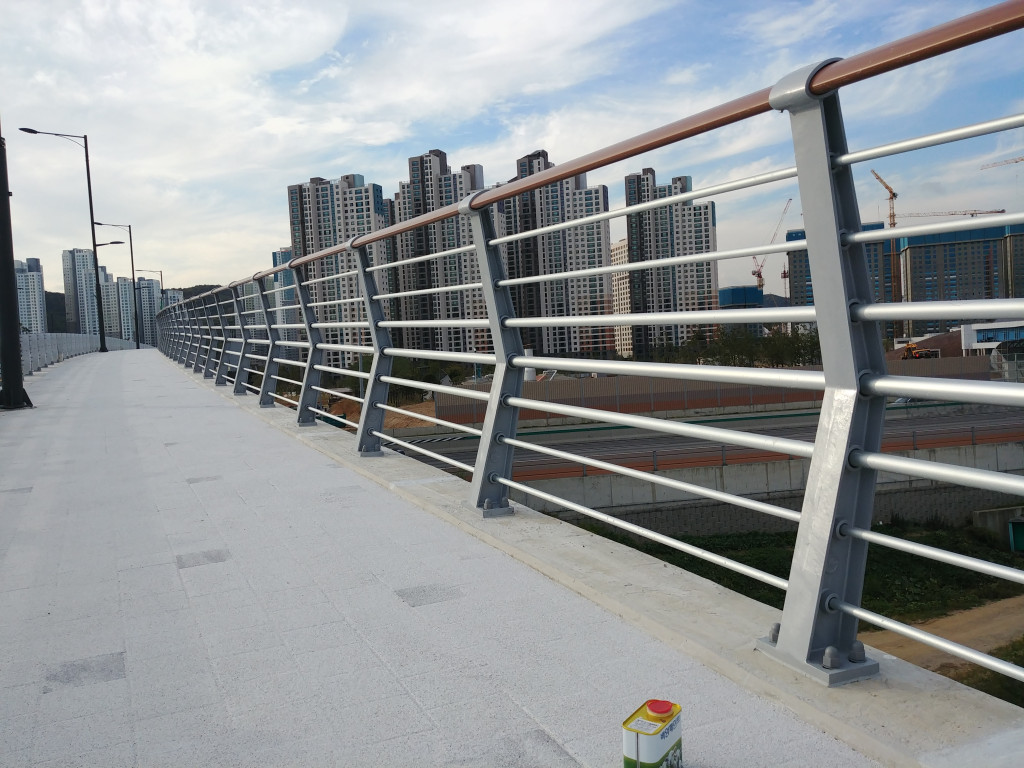 235149625_fdYgTwCU_917b1a61573a298768d9c0a98dc92d1157061b80.jpg 이미지크게보기